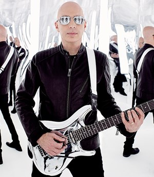 JOE SATRIANI